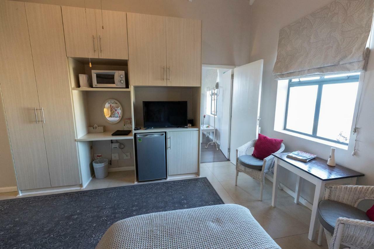 Mariner Guesthouse & Villa Simonʼs Town Εξωτερικό φωτογραφία